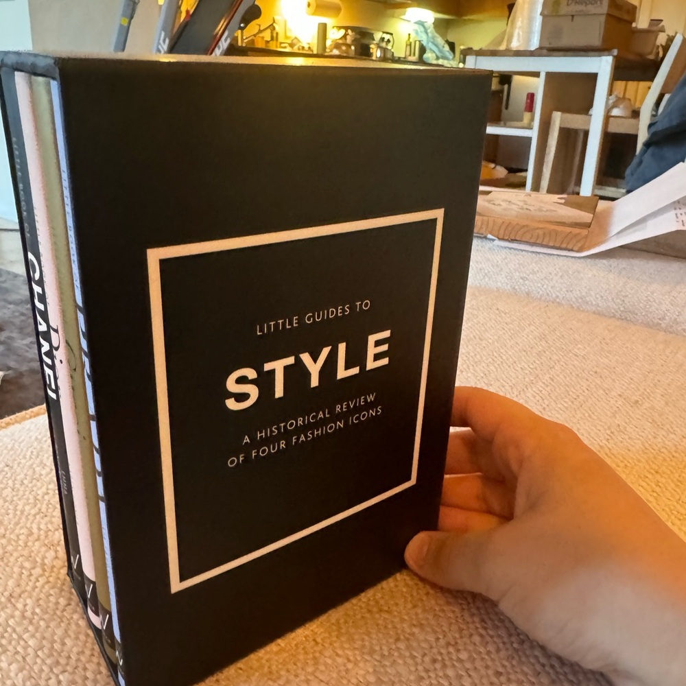 Designers Table Book Set - Picture 6 of 7
